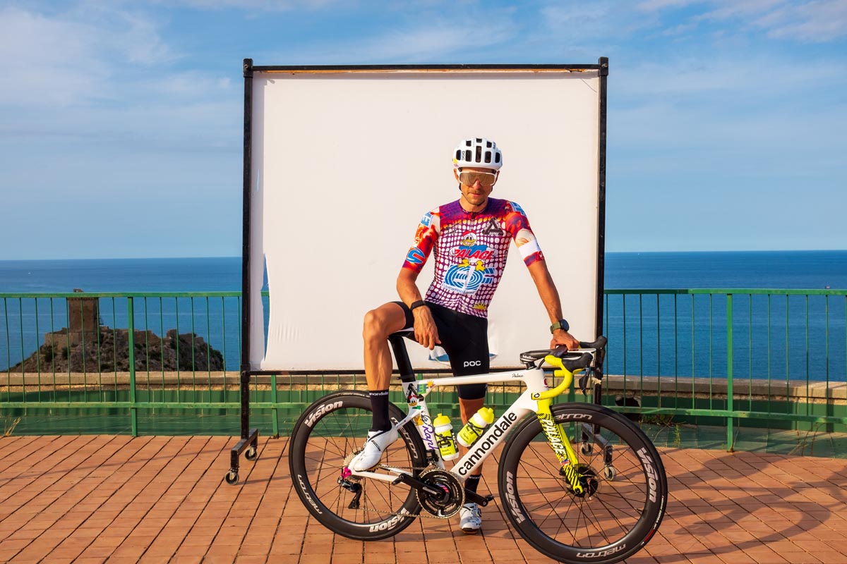 Rapha x Palace Giro d'Italia kit & matching Cannondale bikes 