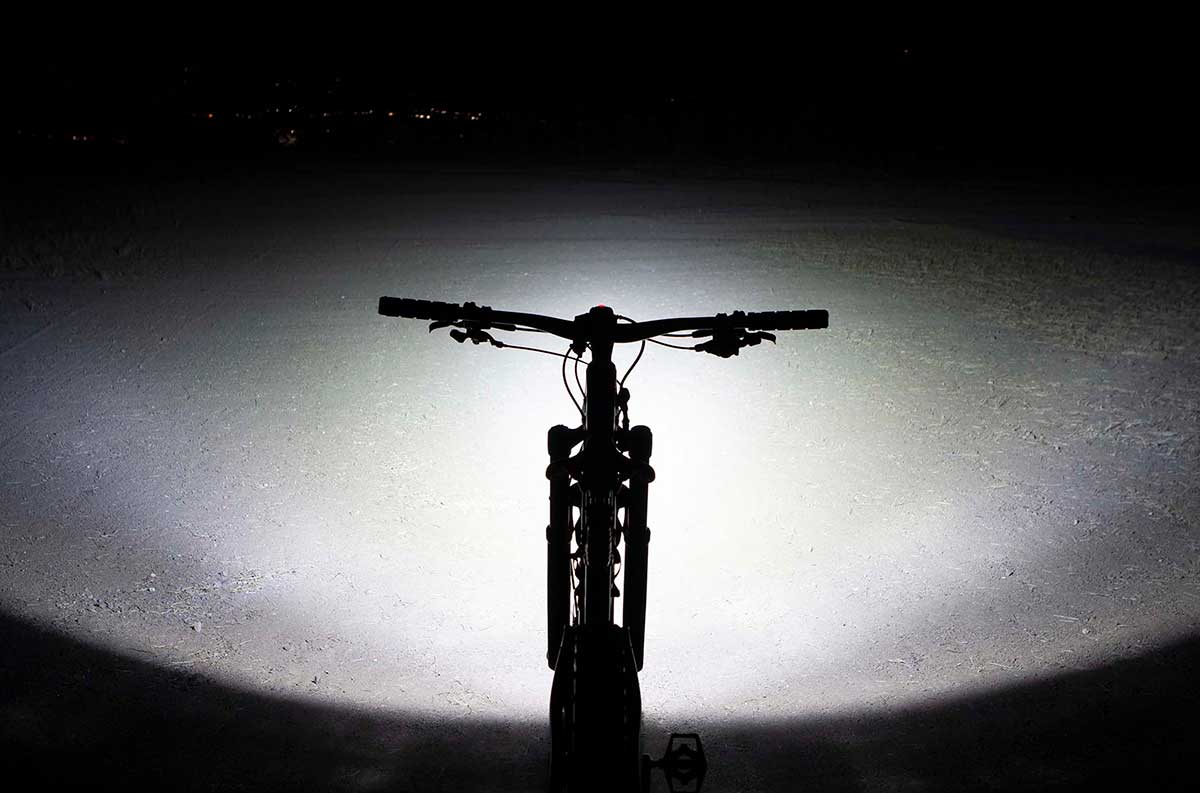niterider pro series 2200 lumens mountain bike light mtb night riding