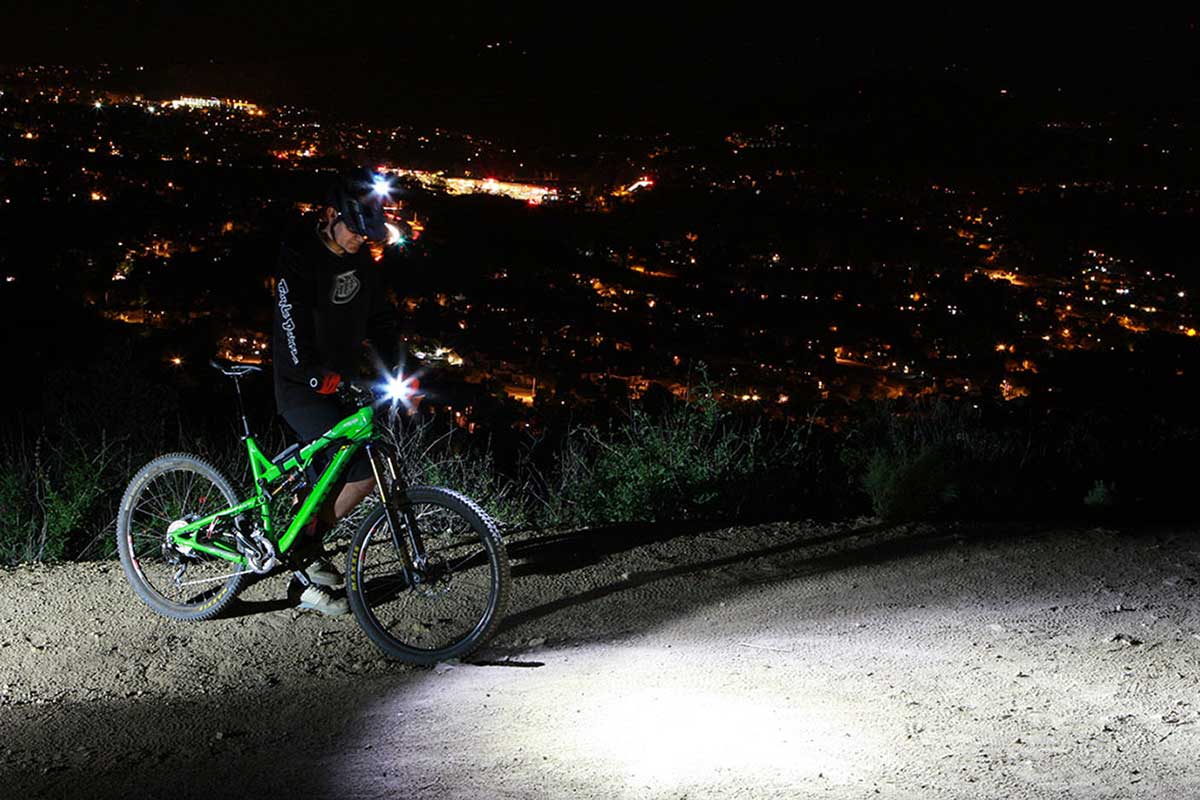 niterider pro series 2200 lumens mountain bike light