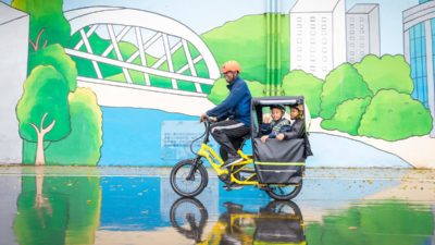 Kids get a rolling Clubhouse Fort with new modular accessories for Tern GSD cargo e-bike