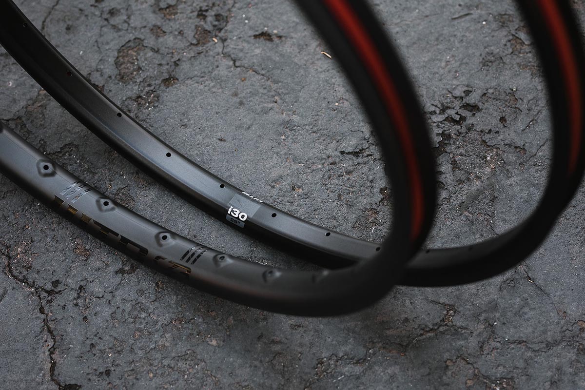 New Wtb Czr Carbon Htz Aluminum Rims Are Reinforced For Dependability In Uncertain Times Bikerumor