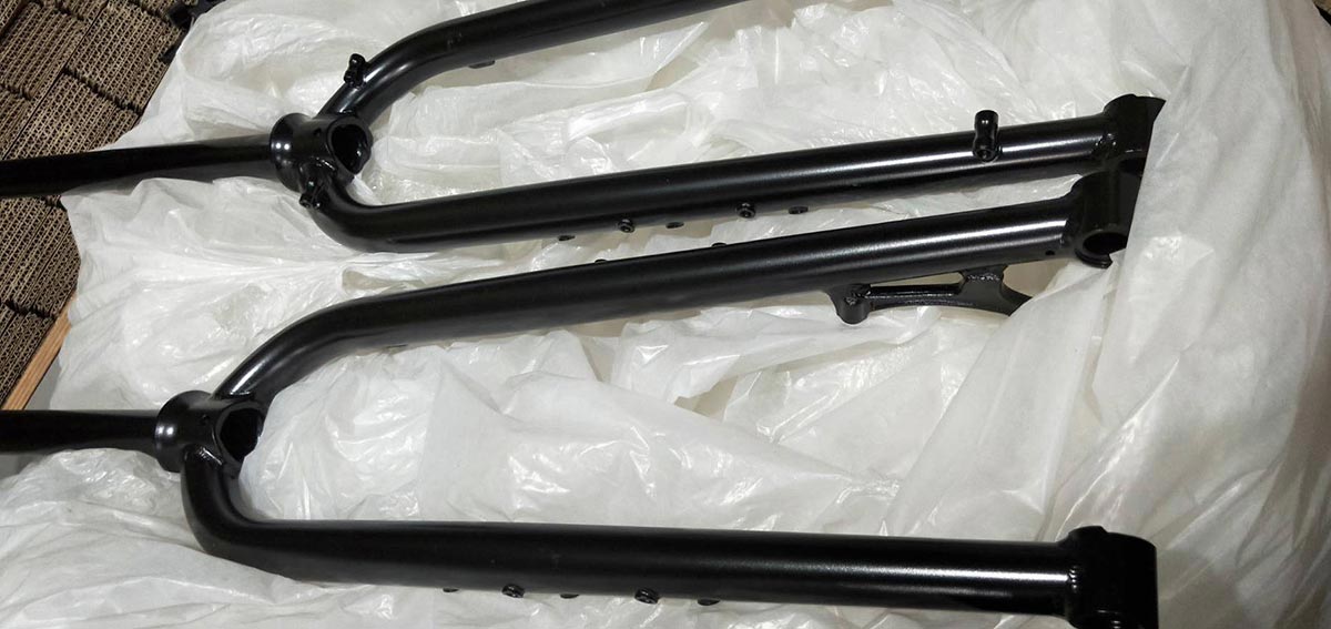 pipedream sirius rigid fork rack fender mounts for bikepacking
