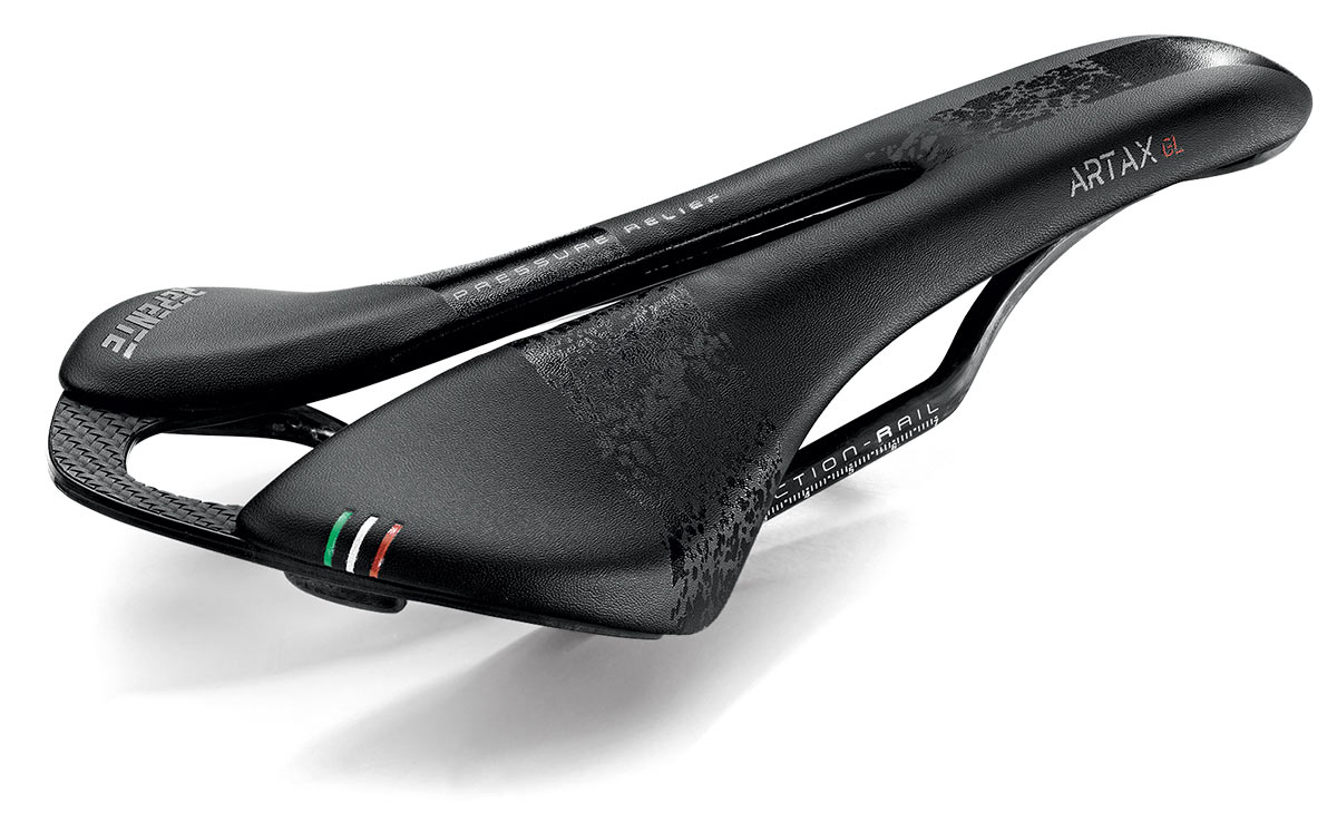 repente artax GL lightweight carbon fiber gravel bike saddle closeup view of cover material