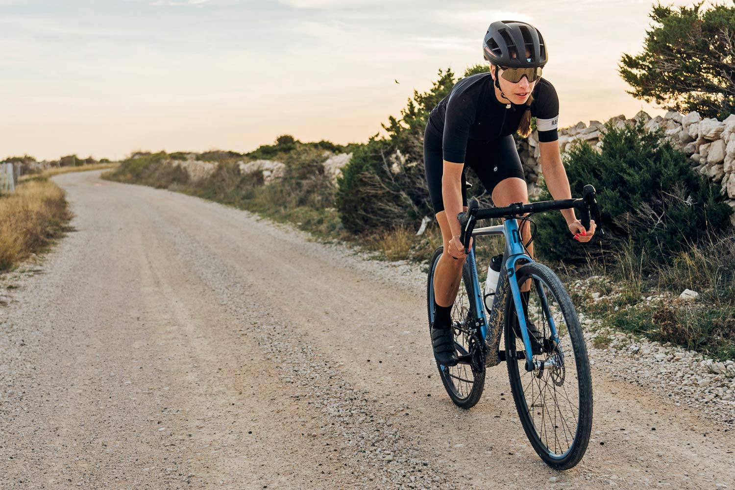 2021 Rondo Ruut 2X gravel bikes with GRX in carbon or alloy, riding gravel Croatia