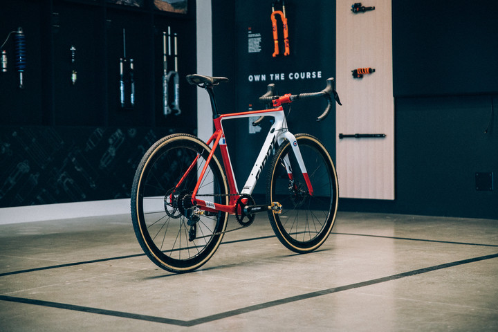 Michael Van Dem Ham Pro CX Bike check Frame details full bike studio 