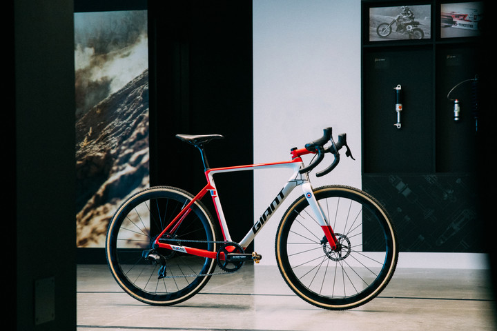 Michael Van Dem Ham Pro CX Bike check Frame details full bike studio profile