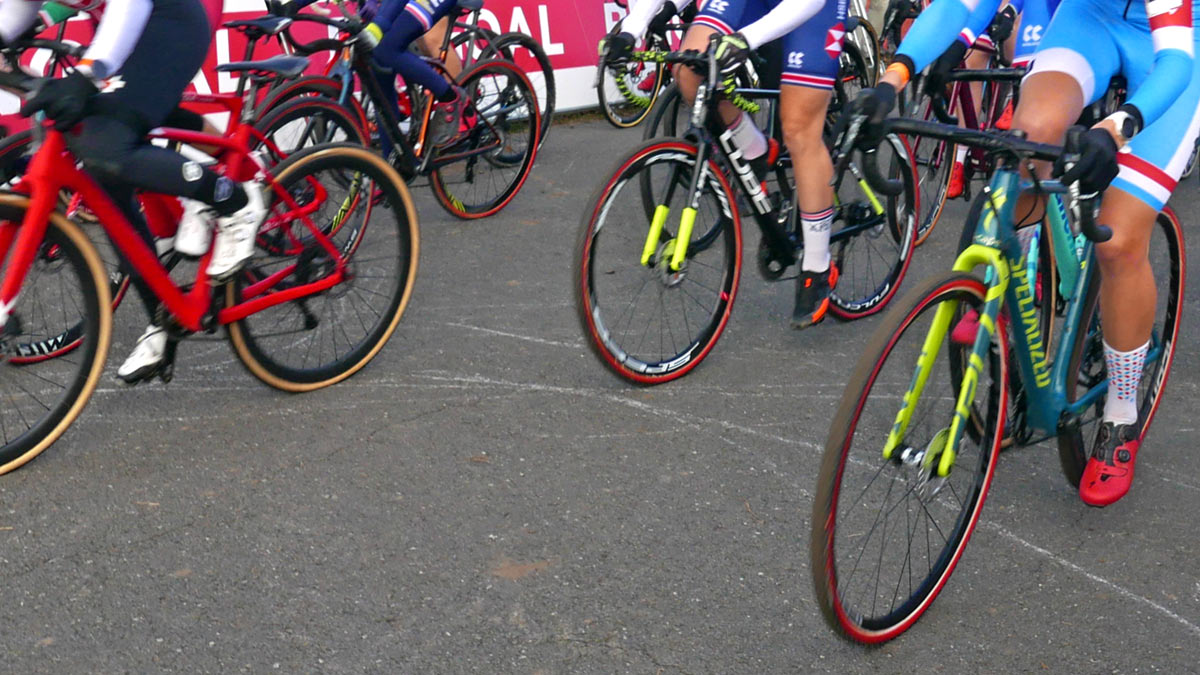 Challenge Pro-only Team Edition Red limited cyclocross tubulars, Junior Women World Cup