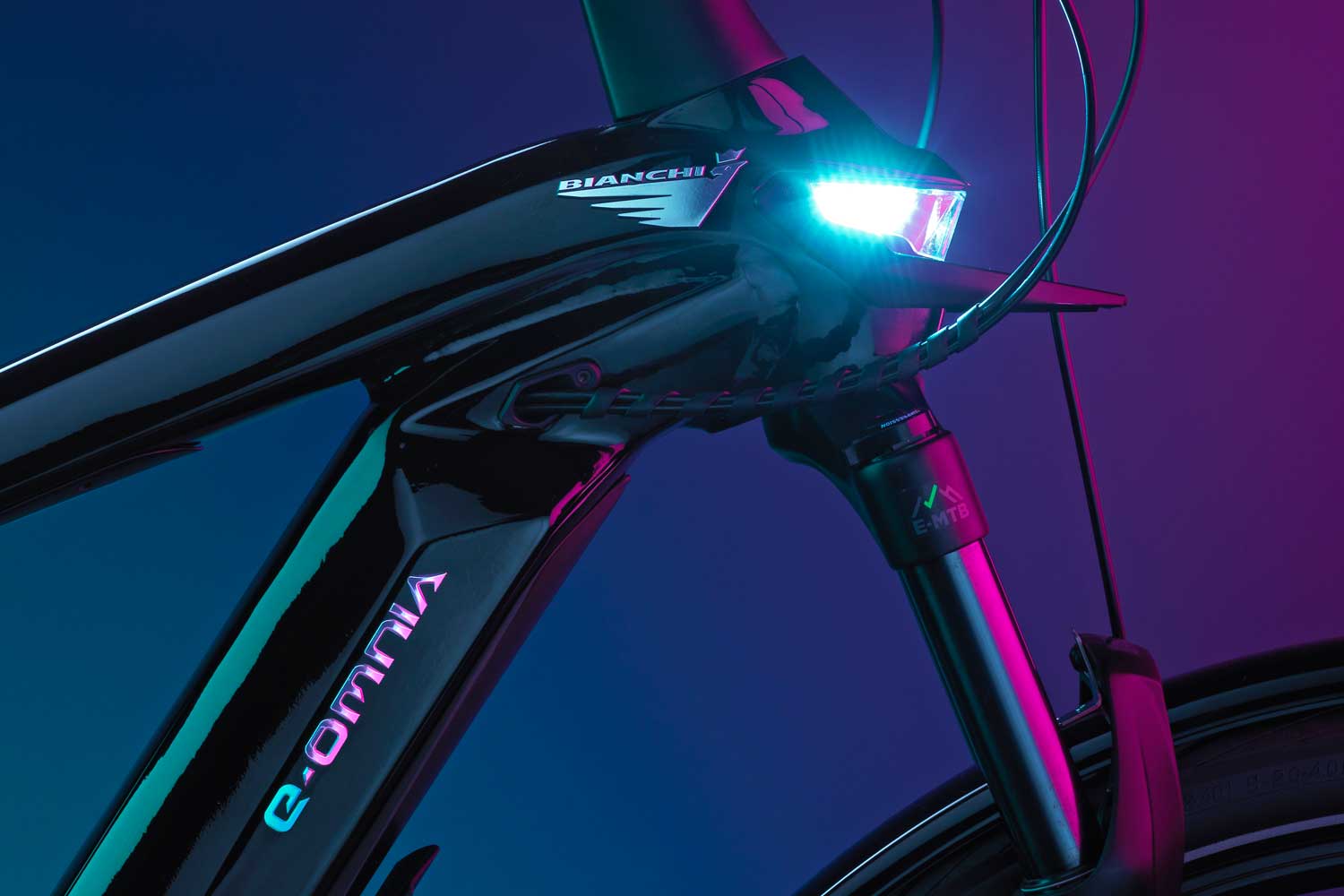 2021 Bianchi e-Omnia alloy e-bike eMTB family, city commuter trekking tourer mountain, headlight