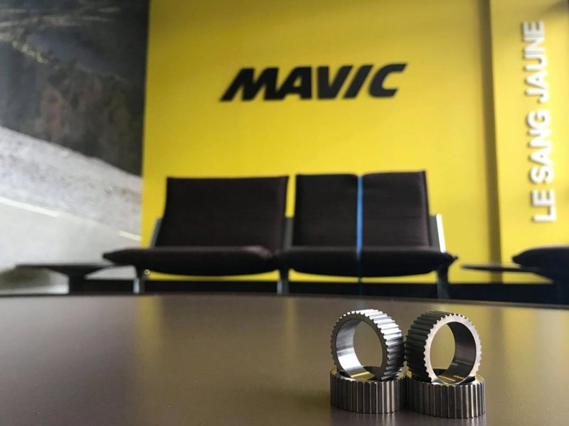 mavic id360 ratchet locker converts freehub to fixed rear hub for hxr components easy shift crank compatibility
