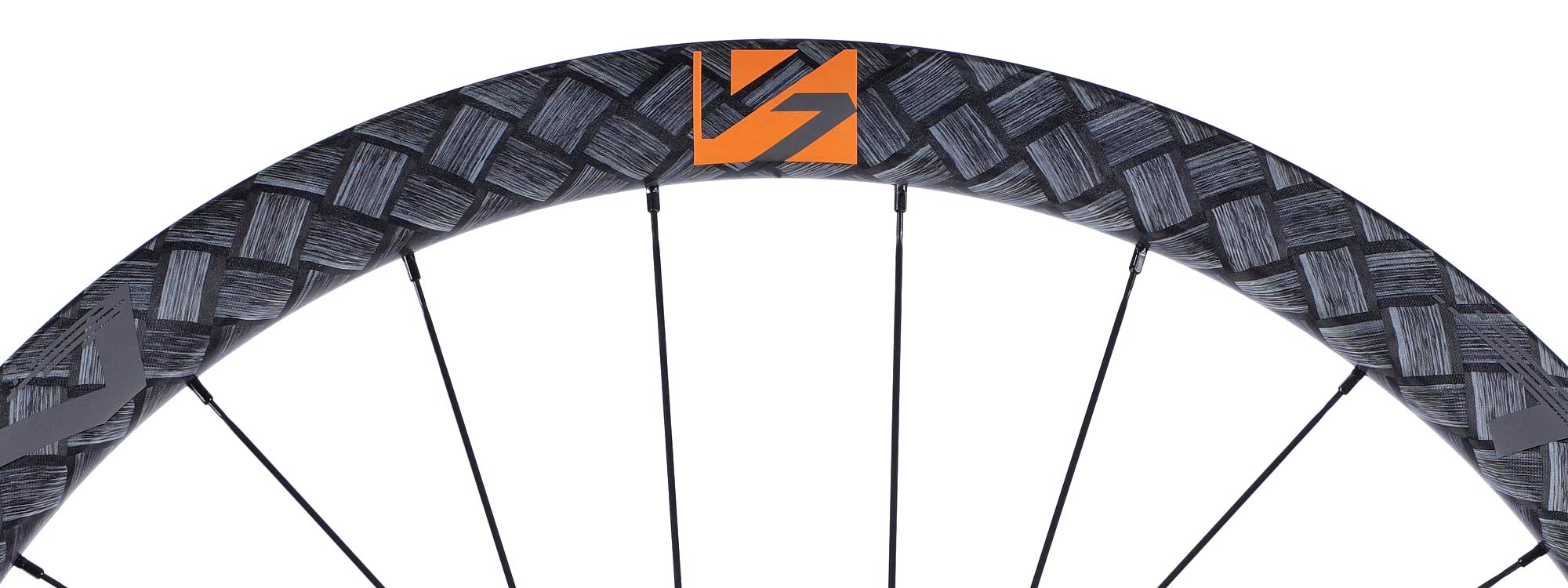 Nex-Gen Aero V7 gravel wheels, aerodynamic TeXtreme Innegra carbon spread tow gravel bike wheelset, rim detail