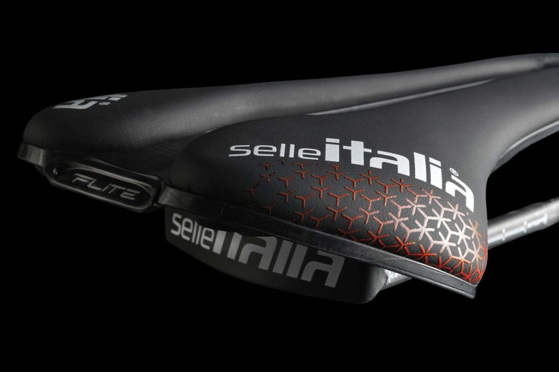 Selle Italia Flite Boost Pro Team Kit Carbonio Superflow road saddle, rear detail