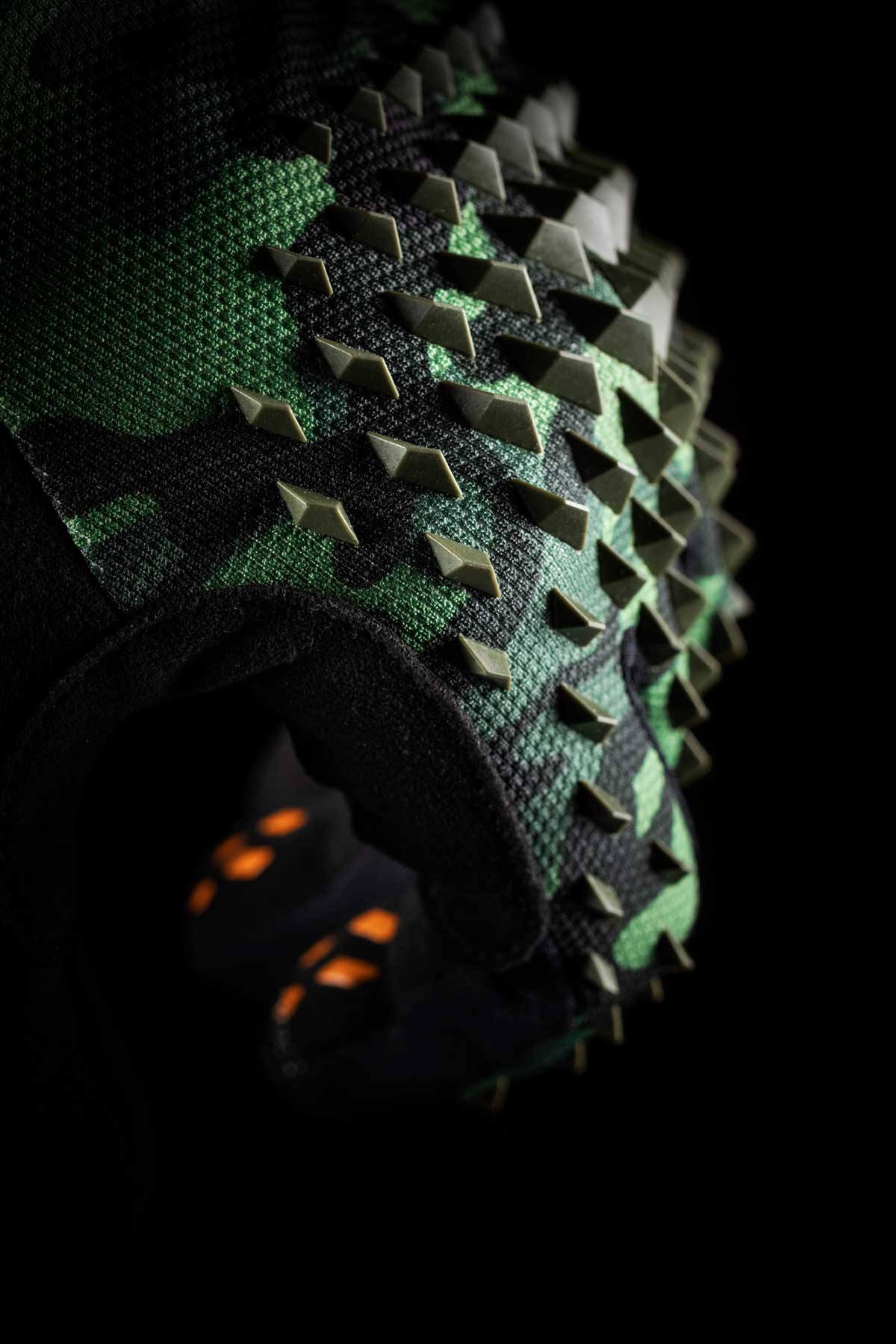 bluegrass prizma 3d impact protection mtb gloves green forehand detail spiky rubber prisms