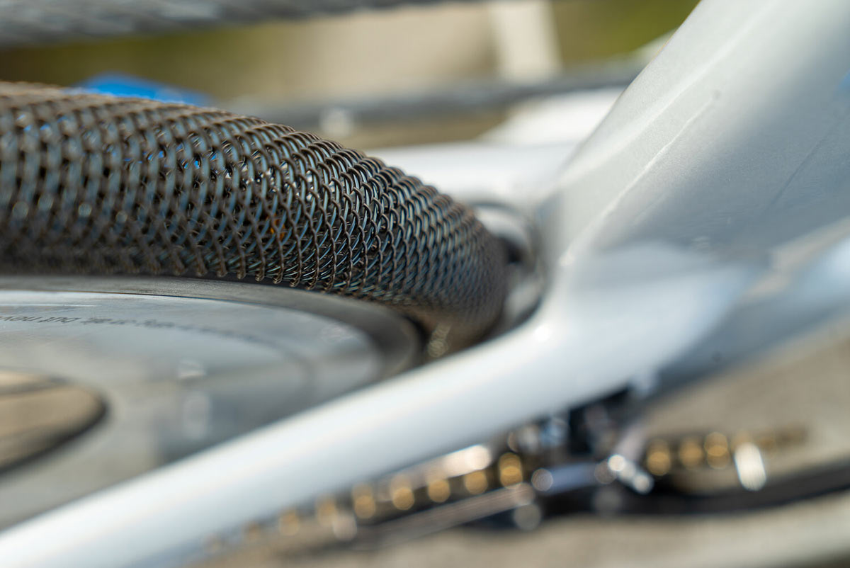 closeup of woven memory metal tires for road bikes created by smart bicycle technology and nasa