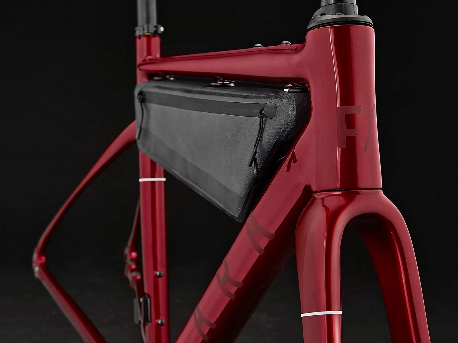 2021 Fara F-AR all-road bike ltd Signature Edition, carbon endurance gravel road bike with integrated bikepacking bags, red detail
