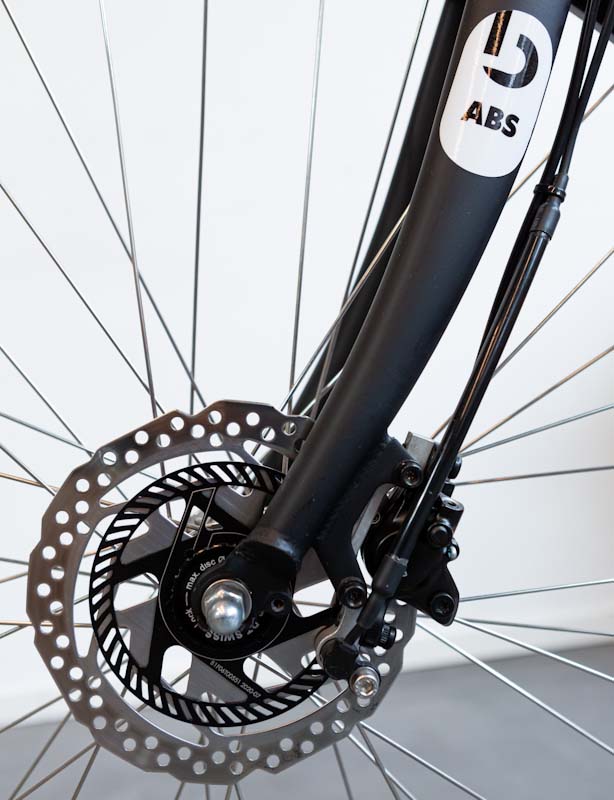 Blubrake e-bike ABS system, Phonic wheel and actuator