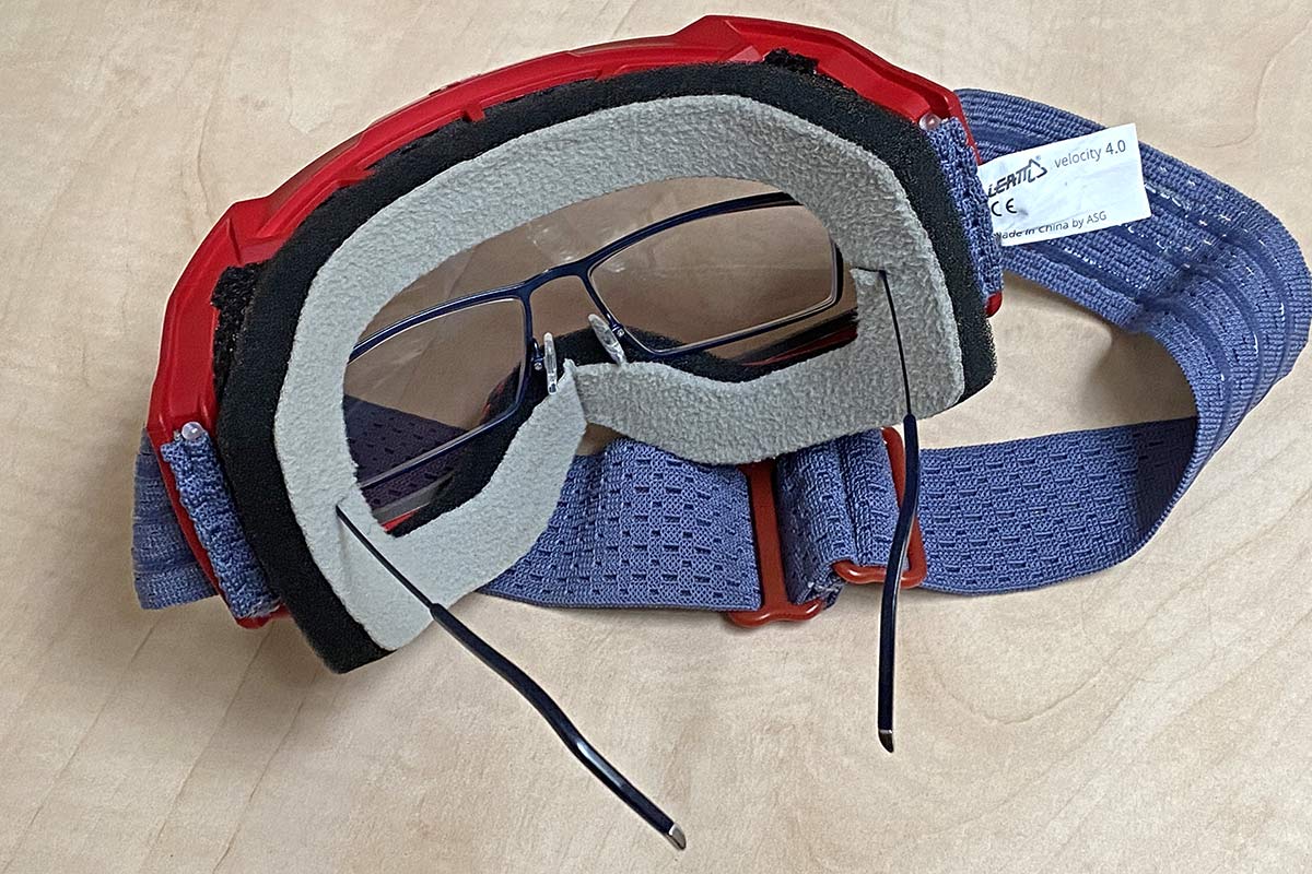 Leatt Velocity 4.0 MTB lighter, vented mountain bike goggles, OTG glasses-friendly