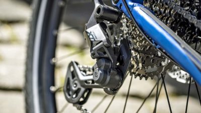 All-new Shimano Deore & XT LinkGlide is 3x more durable, not backwards compatible