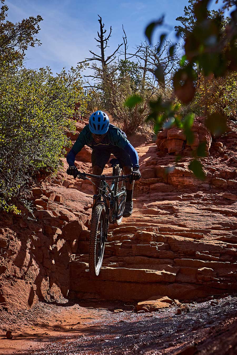 new niner jet 9 rdo trail mountain bike riding down rocks in sedona