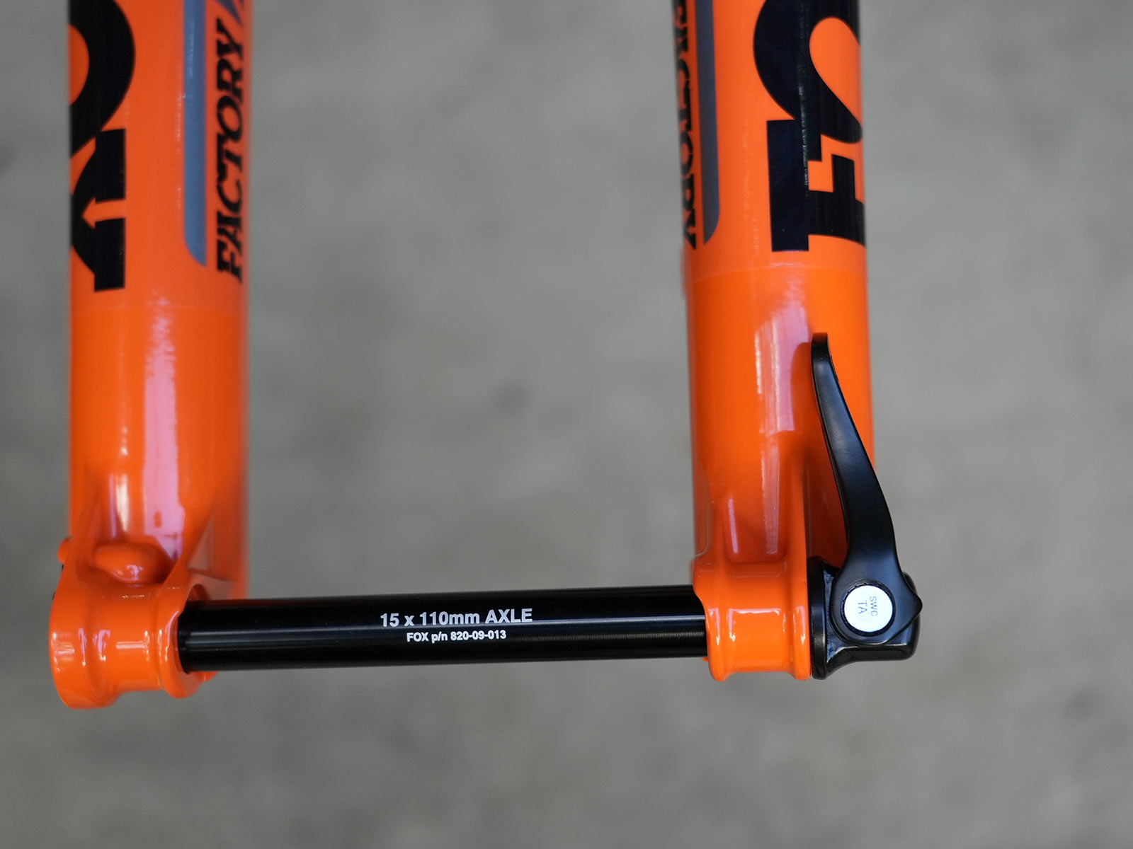 2022 fox 34 factory suspension fork closeup details