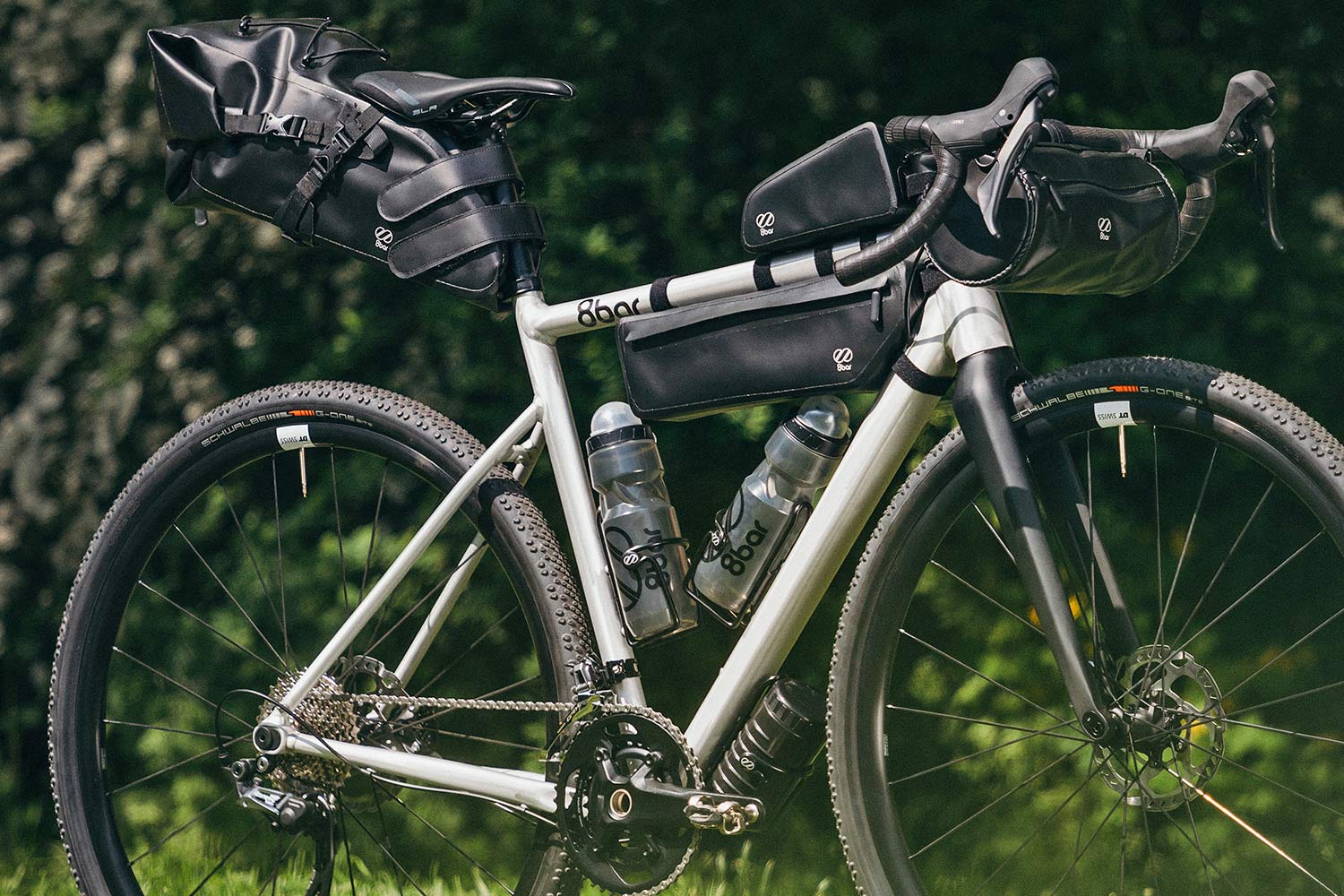 8bar Mitte v3 alloy all-road bike, affordable adjustable 2in1 road and gravel bike, bikepacking