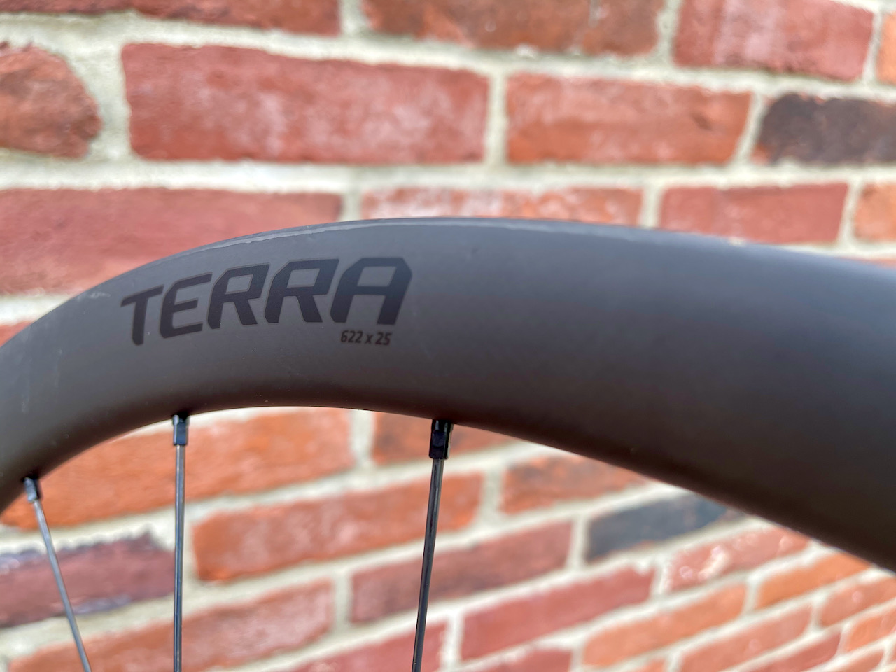 Roval Terra CL Wheels rim detail