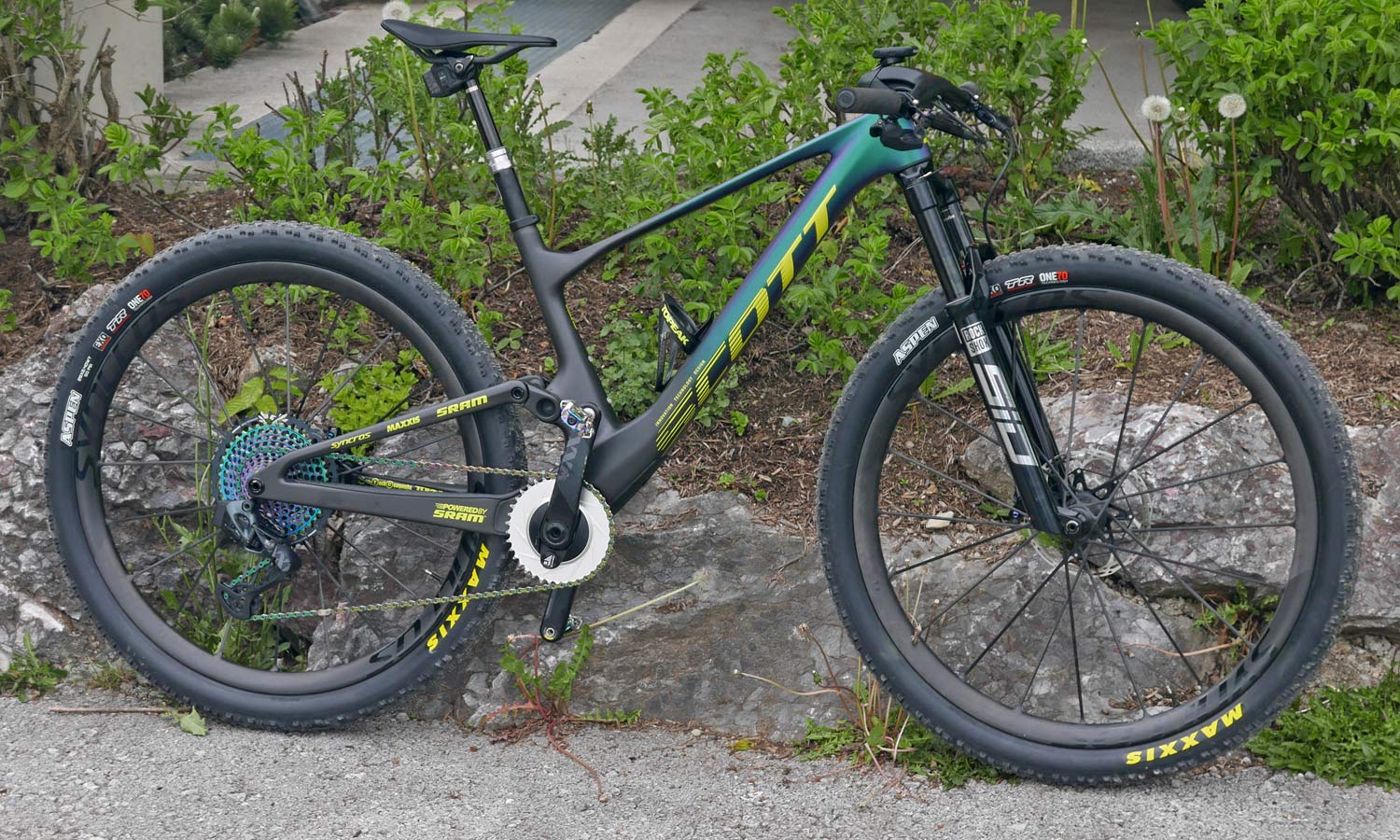2022 Scott Spark RC & 900 XC trail mountain bikes, light fully-integrated cross-country MTB, Nino N1NO