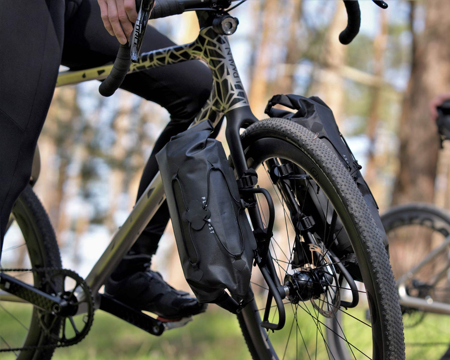 Urwahn Acros EDT gravel bike, limited edition 3D-printed steel no-seattube gravel road adventure bike, bikepacking fork