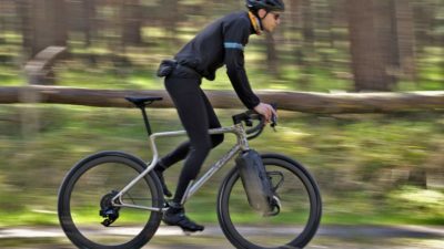 Urwahn Acros EDT opens up 3D-printed steel gravel bikes with no seat tube