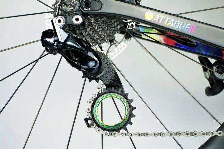 Featured image for the article absoluteBLACK HOLLOWcage reimagines wild, low friction rear derailleur pulleys