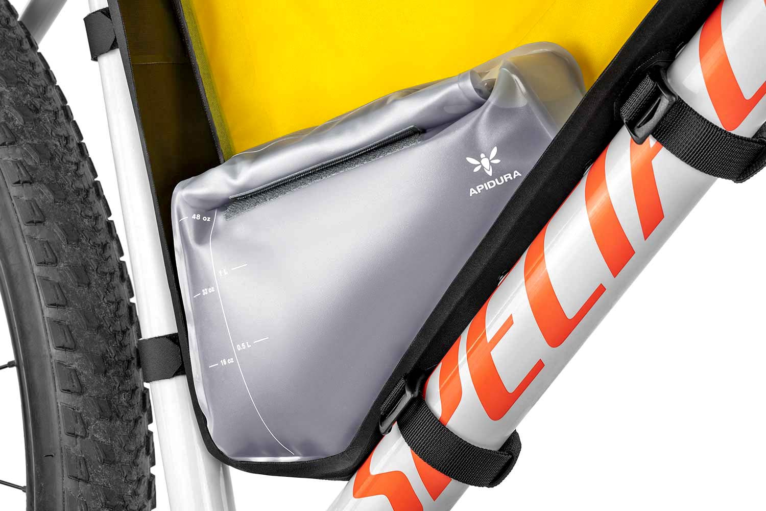 Apidura 1.5L frame Pack Hydration Bladder, Innovation Lab bikepacking frame pack water bag, inside cutaway