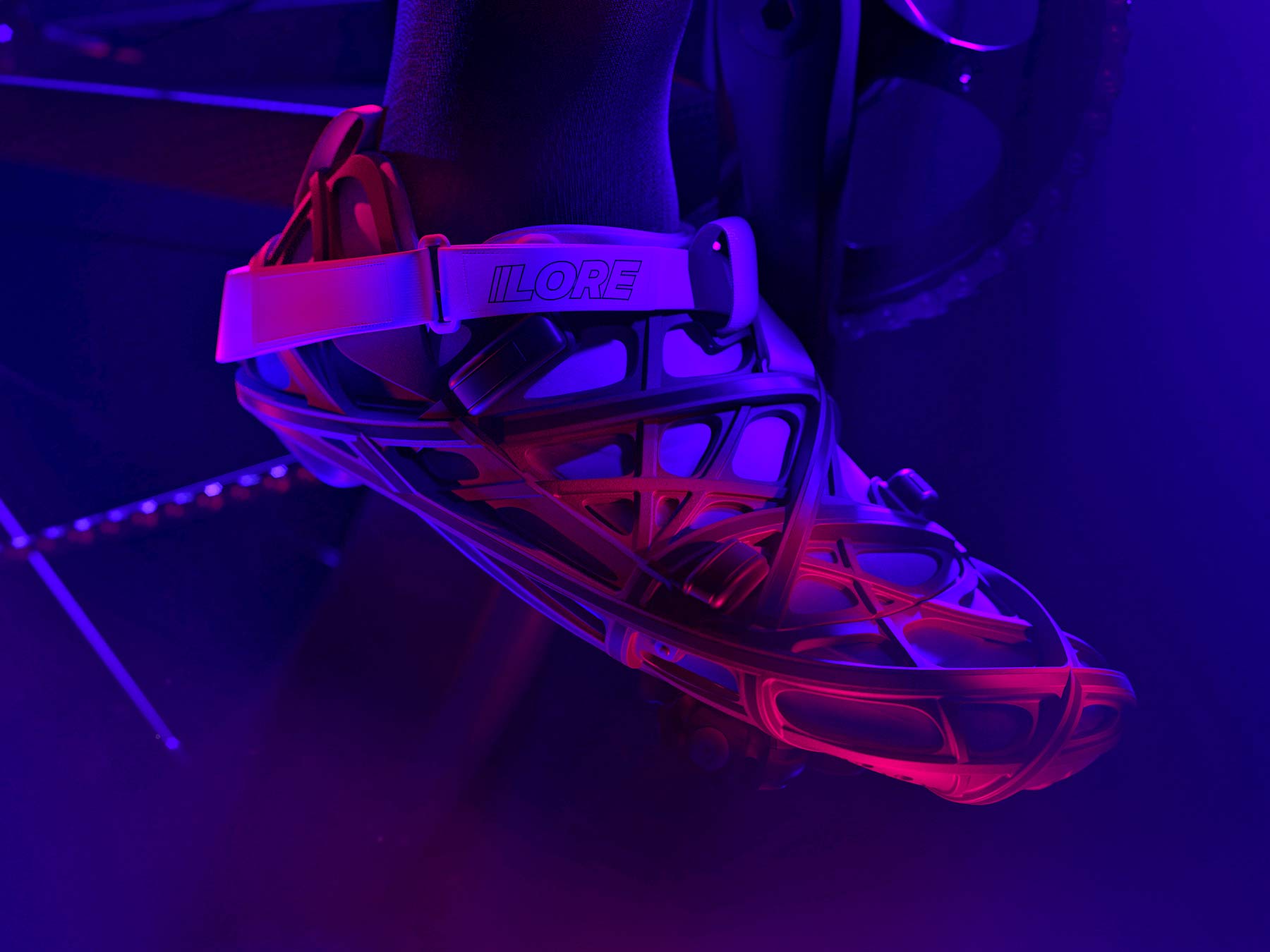 LORE LoreOne custom 3D-printed carbon road cycling shoe, teaser