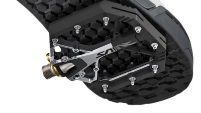 New Shimano XT & Saint platform pedals shed tons of weight in slim composite design