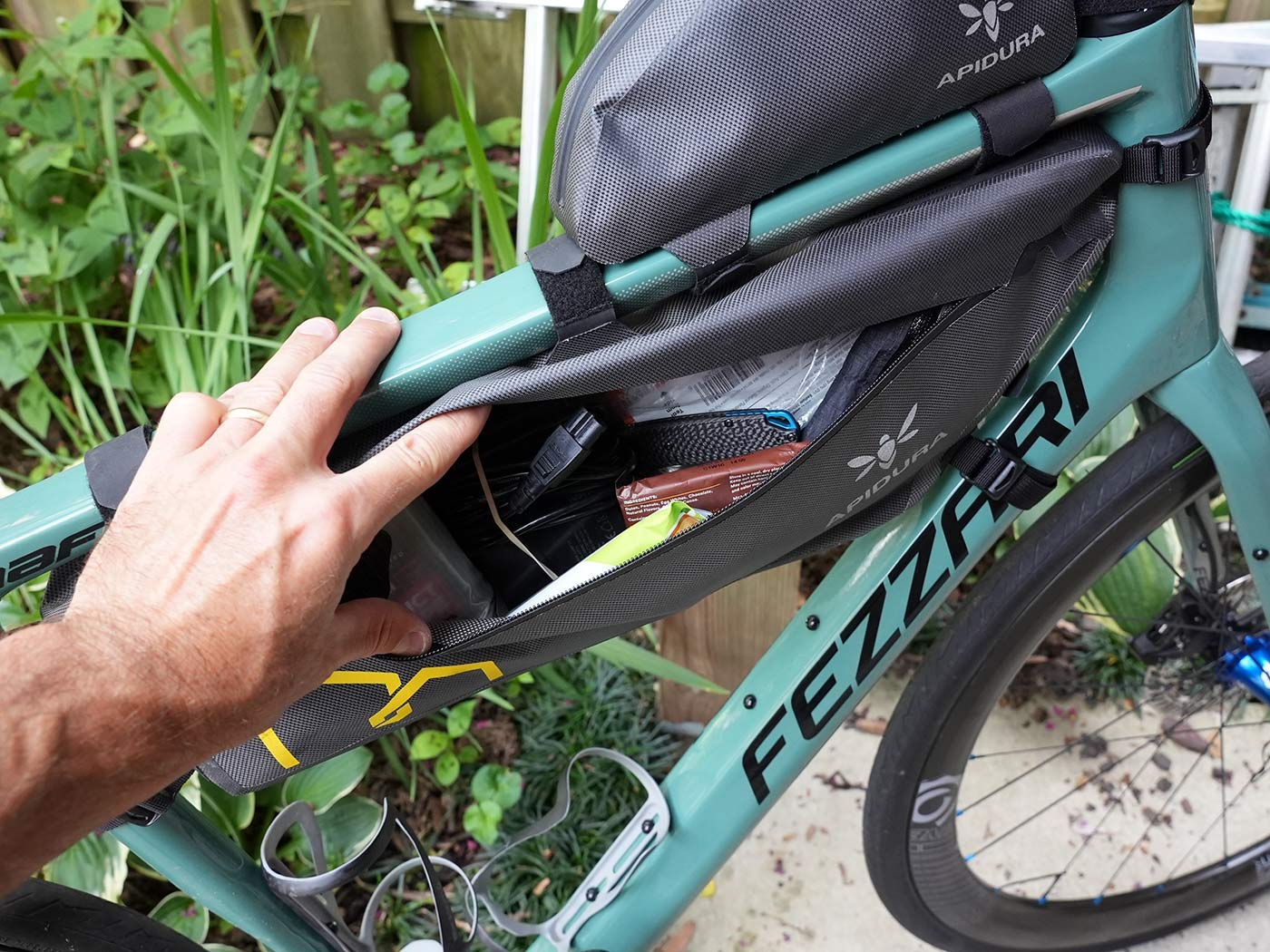 apidura expedition frame pack shown open on right side