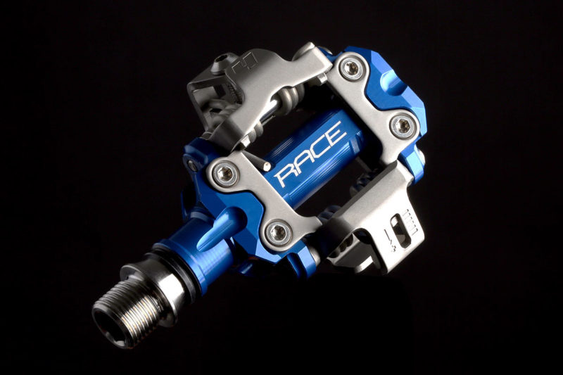 hope union clipless pedal mtb race rc model blue 55mm q-factor titanium axle