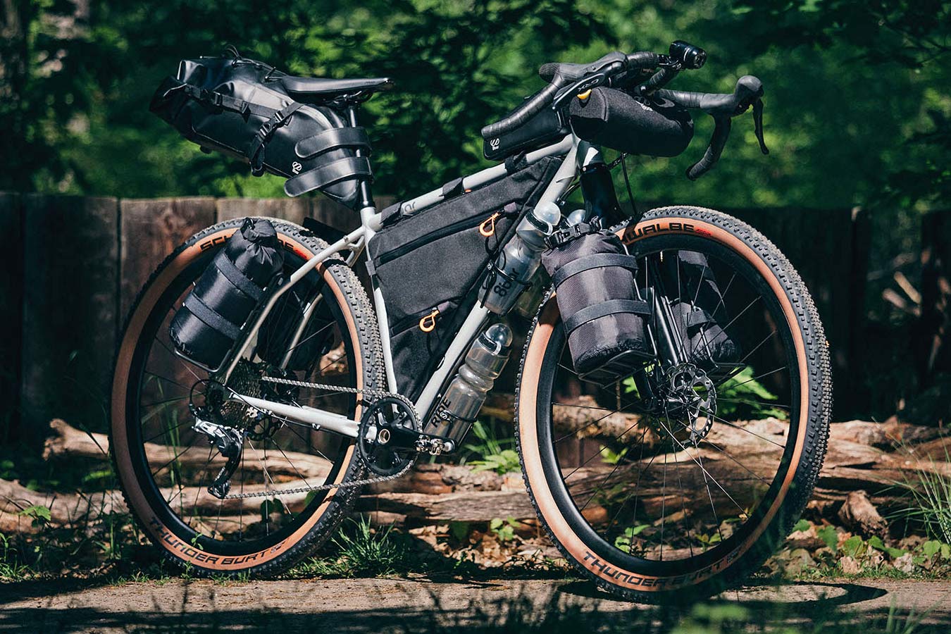 8bar Tflsberg steel off-road adventure bikepacking mountain bike, photo by Stefan Haehnel, loaded