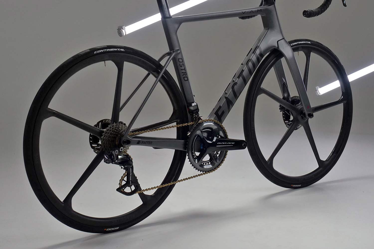 Black Inc FIVE aero carbon 5-spoke tubeless disc brake road bike wheels, Factor Ostro VAM