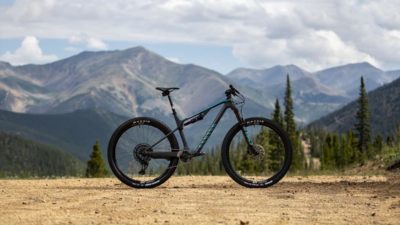 Canyon Lux Trail ‘downcountry’ bike gets new front triangle, slacker geo & more travel