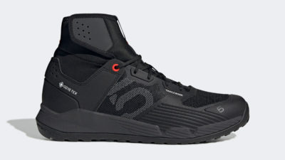 Five Ten TrailCross GTX is a Gore-Tex lined waterproof flat pedal MTB shoe with cuffs