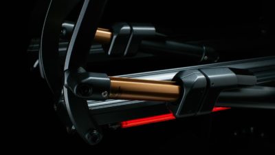 New Kuat Piston Pro X Hitch Rack gets Kashima Coat, OneTap Hydro Arms & LED Lights!