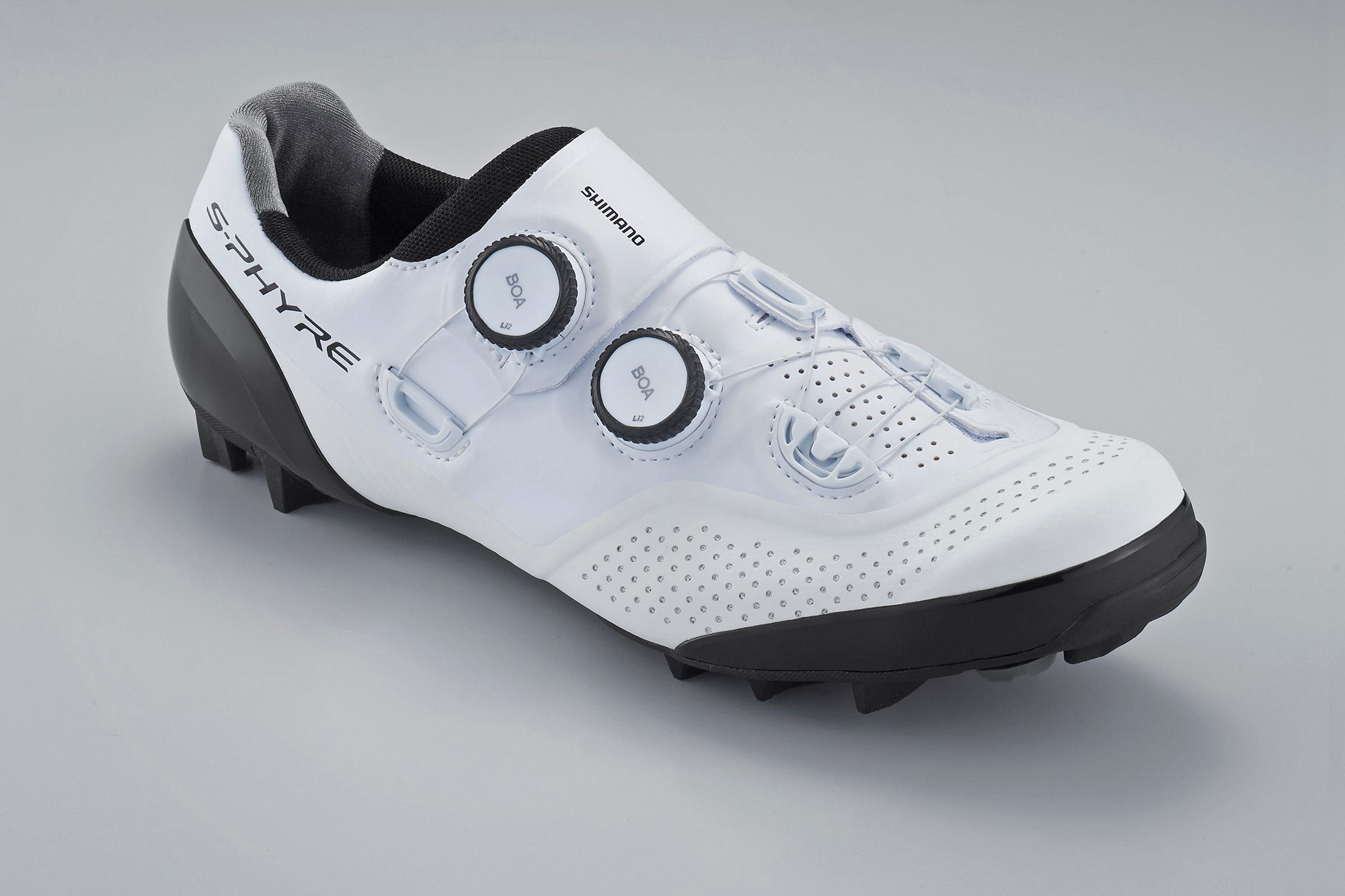 Shimano S-Phyre XC902 MTB shoes, next-gen XC9 cross-country mountain bike shoe, angled