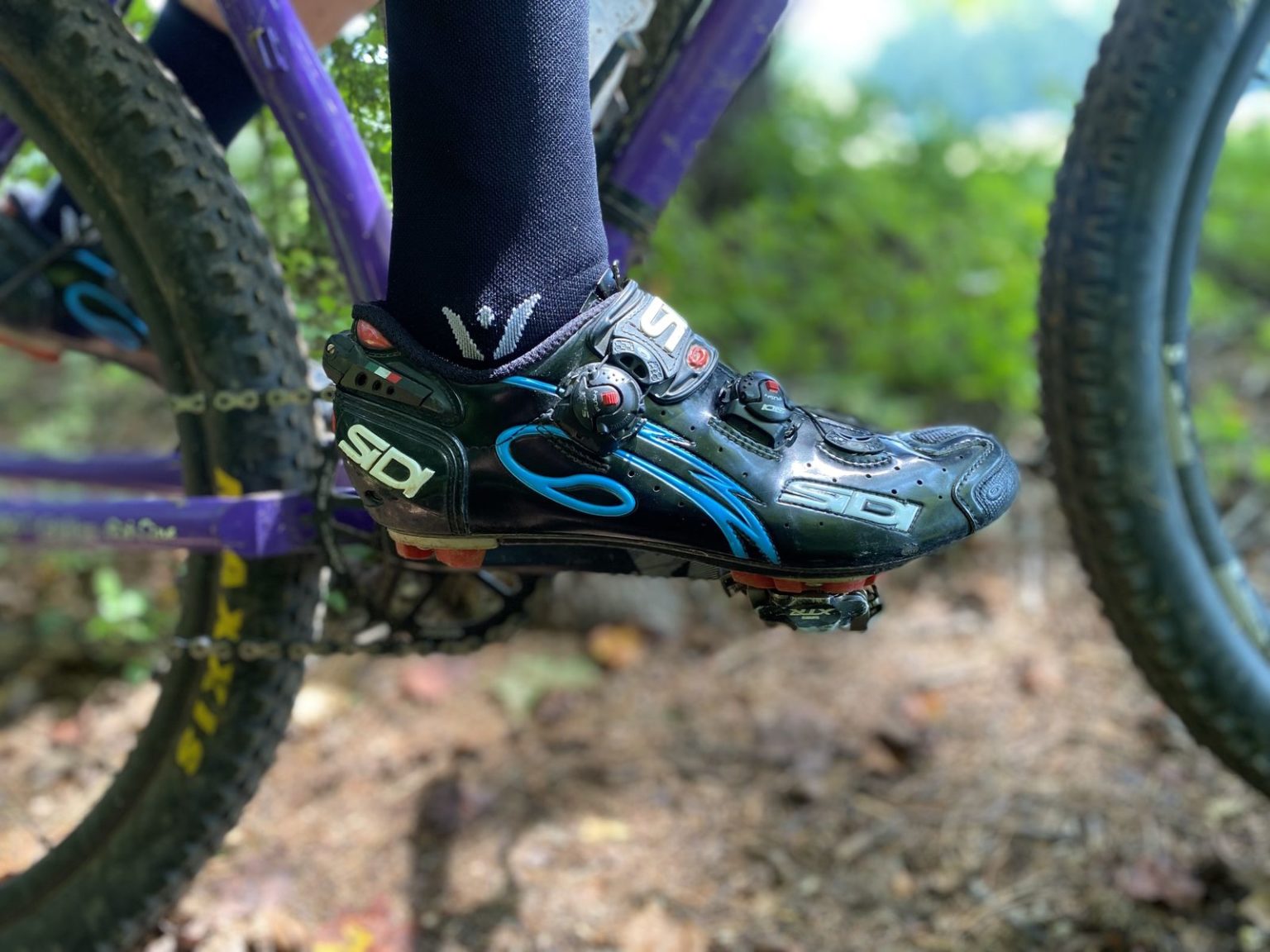 Best Women’s MTB Shoes From Gravel to DH, We've Got You Covered Bikerumor