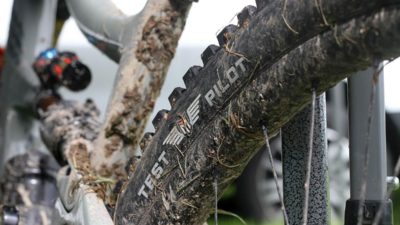 Spotted: Maxxis Test Pilot Minion DHRII 29″ x 2.5″ on Baraona’s Ibis, plus ZK casing details