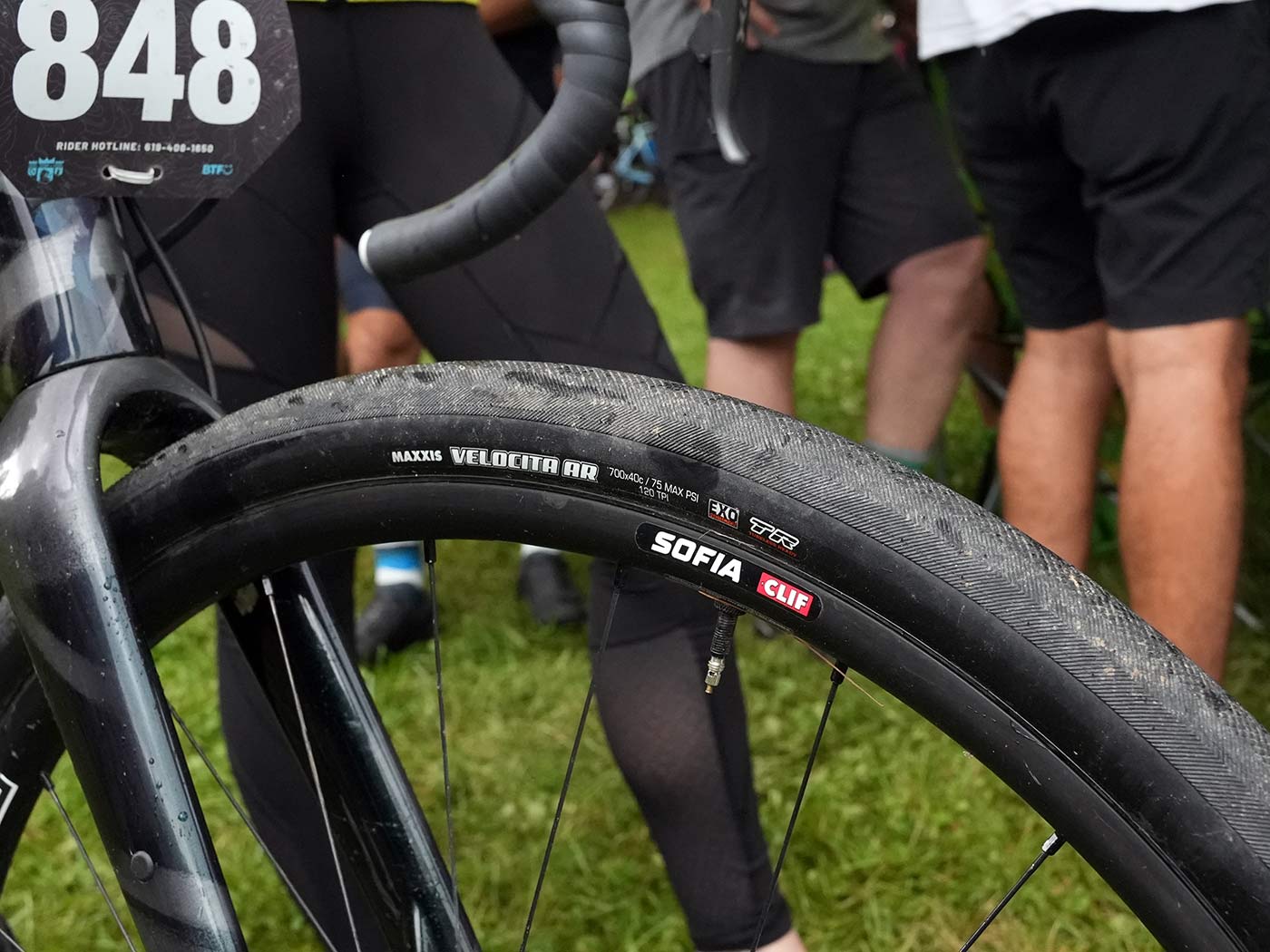 wheels and tires of CLIF Pro Team gravel race bike for sofia gomez villafane