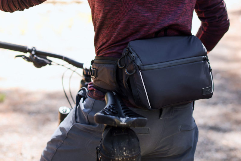 Drankful Hydration MTB Waist Pack puts 1.5L on your hips, plus Stealth