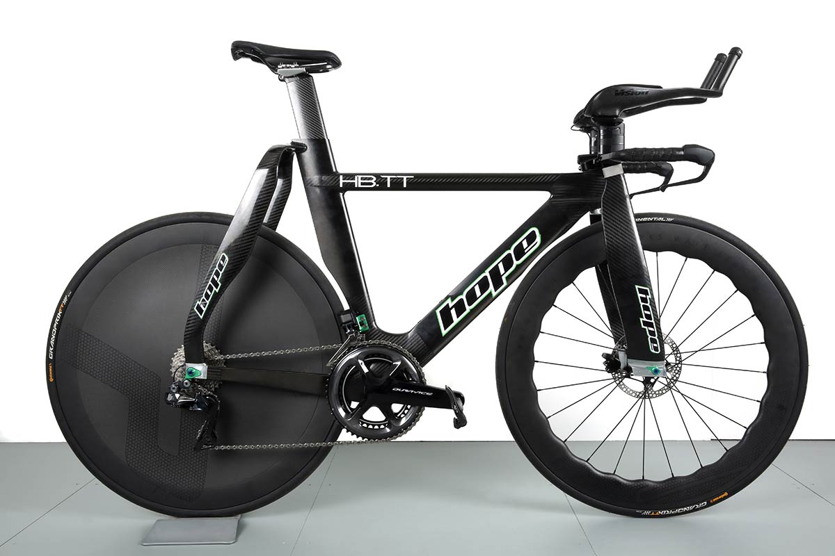 hope hb.tt road worthy aerodynamic time trial bike with 8cm wide fork legs carbon everything