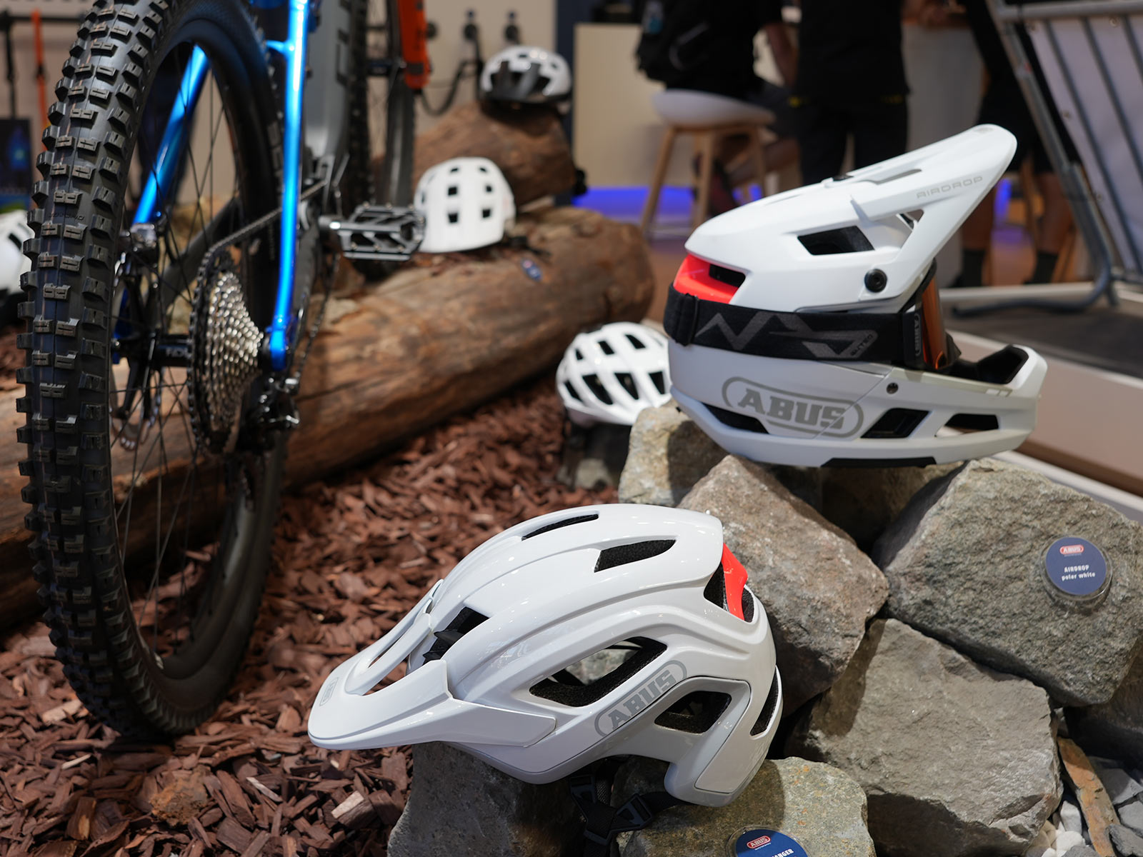 abus 2022 mountain bike helmet collection