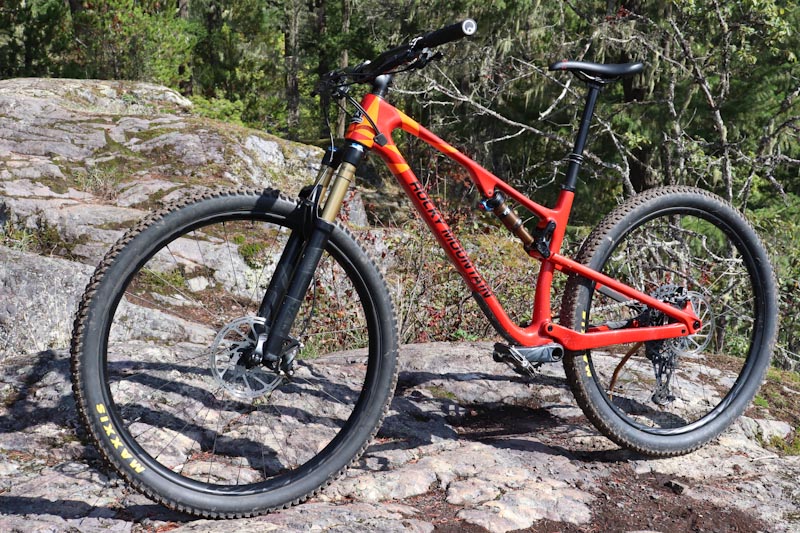 Rocky mountain element on sale carbon 50