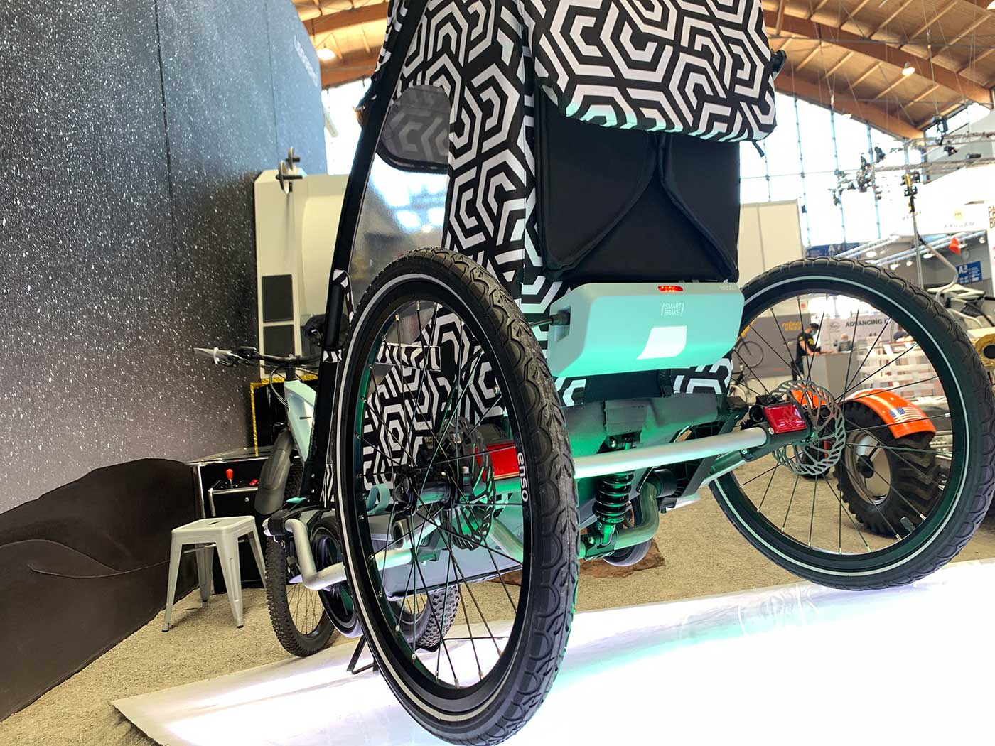 leggero overrun automatic braking prototype for kids bicycle trailers