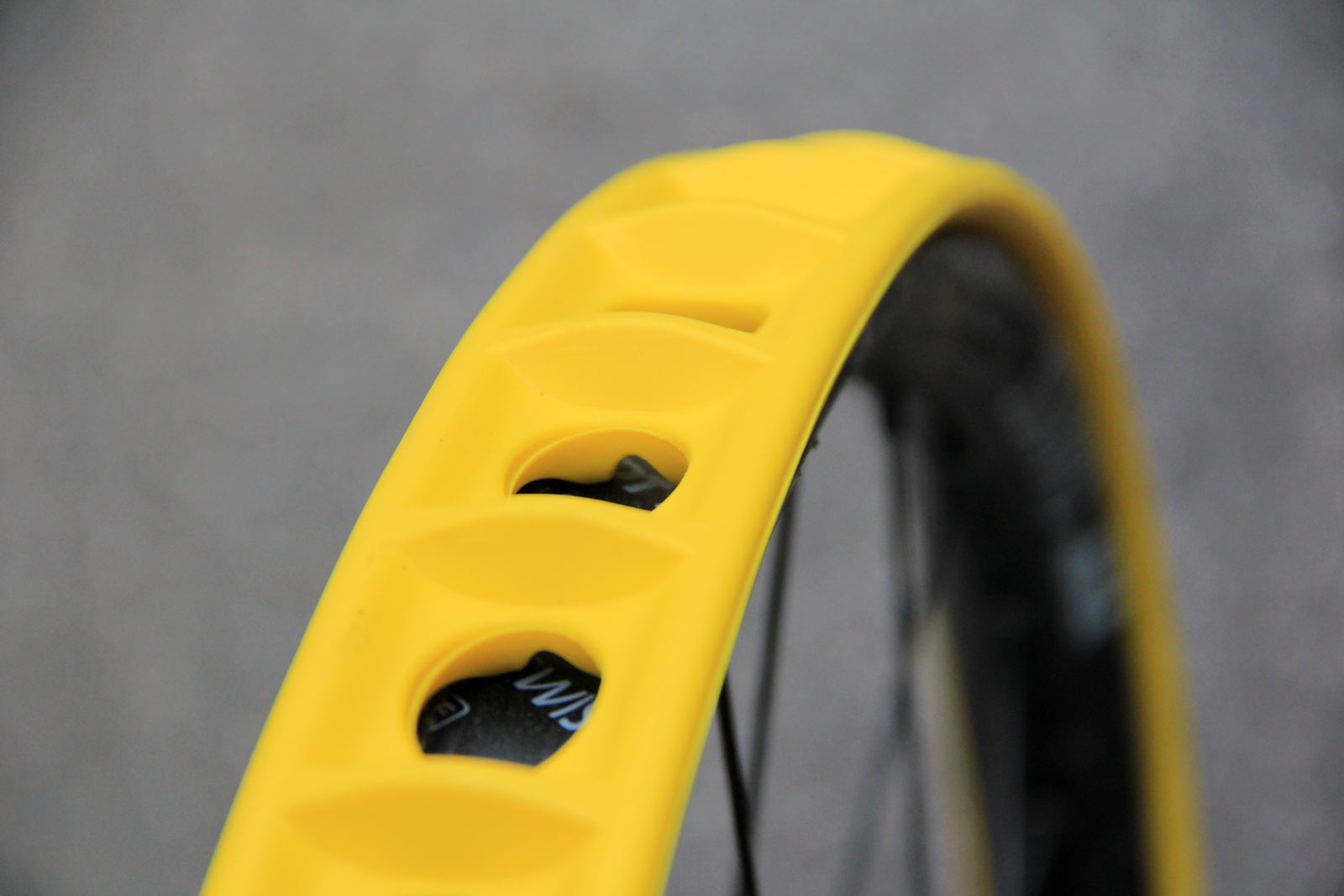 Review RockStop MTB Tire Inserts are super easy to fit offer