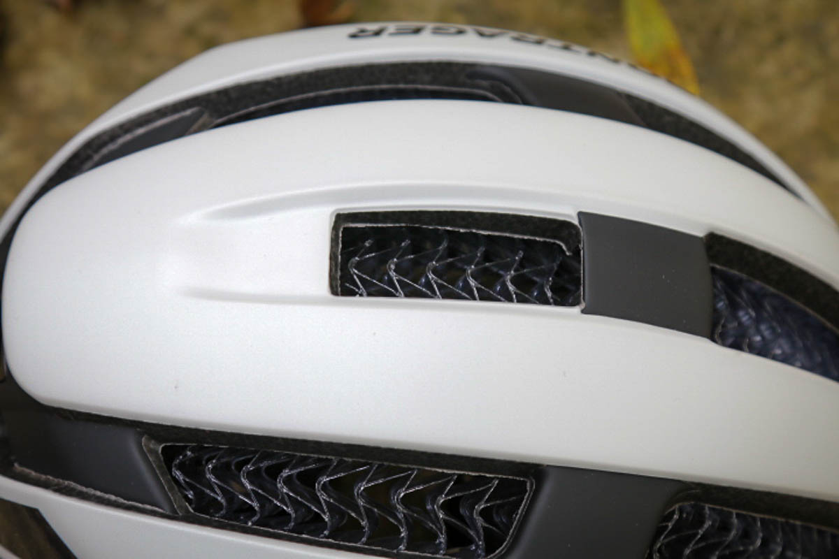 Bontrager Circuit WaveCel helmet